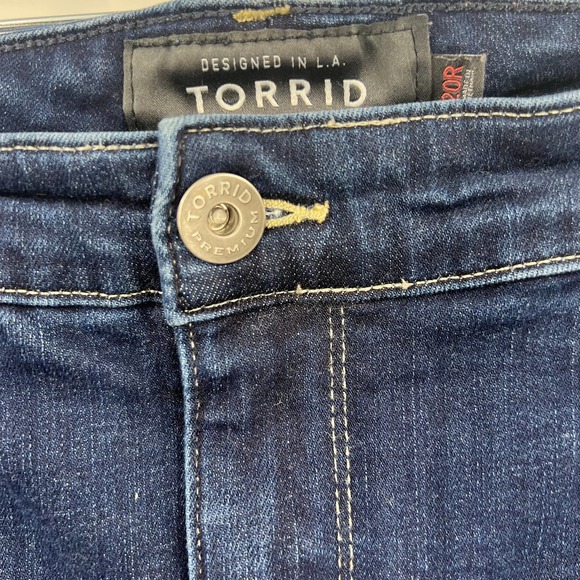 Torrid Skinny Zipper Ankle High Waisted Ankle Denim Jeans Medium Wash 20R - Picture 6 of 8